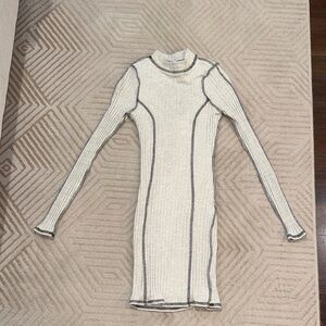 fashion nova ribbed long sleeve bodycon dress
size xs
never worn